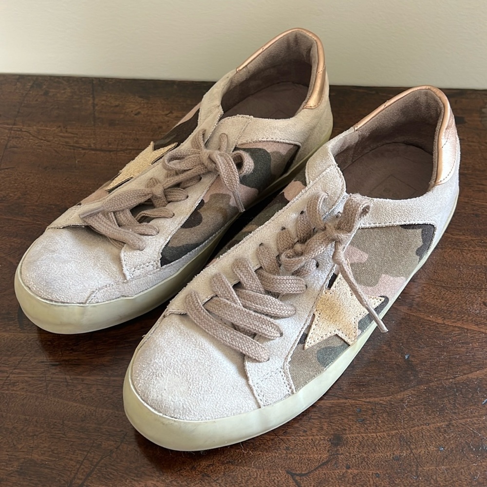 Star Sneakers